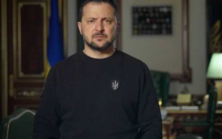 Обговорили постачання озброєння і дані розвідки, – Зеленський провів засідання Ставки