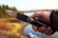 В Донецкой области женщина убила своего мужа, соревнуясь с ним в метании ножа