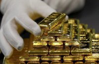 Курс на $ 2000. Золото б'є рекорди на залитих грішми ринках
