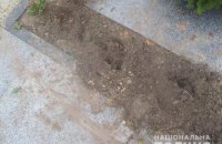Под Киевом надругались над могилой героя Небесной сотни 