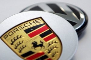 Volkswagen и Porsche отложили слияние