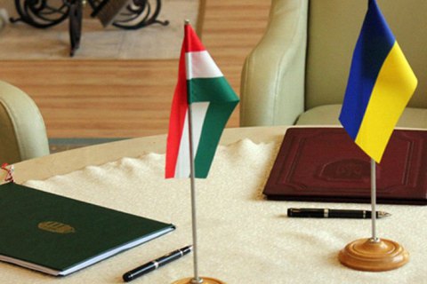 Венгерское правительство пытается повлиять на результат выборов в Украине, - СМИ