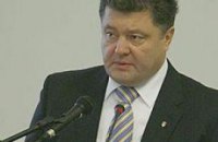 Порошенко считает, что Ющенко и Медведев закончили обмен любезностями