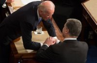 Вице-президент США обсудит с лидерами ЕС расширение санкций против России