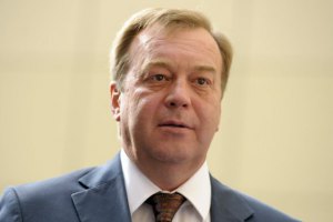 Директора Інституту раку, викритого у зловживаннях, звільнять