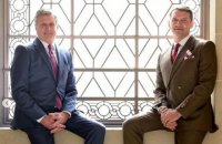 Президент клуба НБА официально вступил в однополый брак