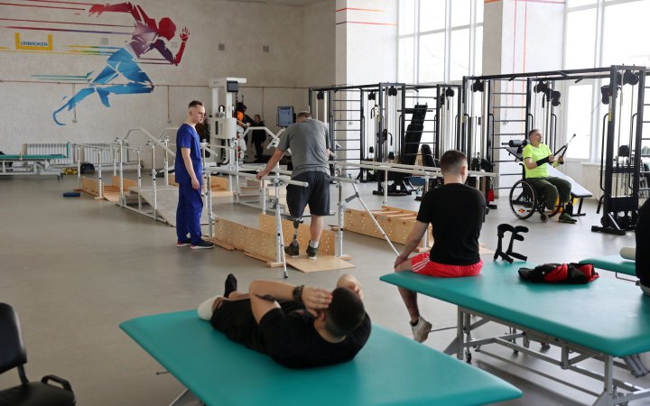 У львівському реабілітаційному центрі за рік встановили більше 100 протезів
