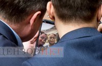 На заседании Рады нардепы Рябчин и Евтушок делали селфи в виде собачек