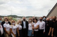 Активісти SaveФОП у Львові звернулися до Порошенка із проханням відстоювати права малого та середнього бізнесу