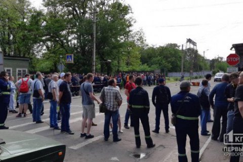 "АрселорМиттал Кривой Рог" остановился из-за забастовки (обновлено)