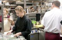Врачи назвали причину отравления одесских выпускников