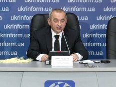 Матиос возмутился присутствием вооруженных бойцов "Торнадо" в Боярке