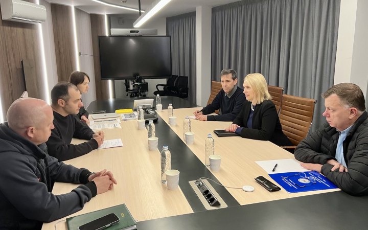 Україна не зупиняється, і ми теж не будемо, - посол США Брінк