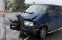 В Киеве водитель Volkswagen лихачил, рискуя жизнью 6-летнего ребенка
