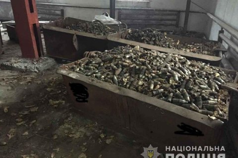 В Днепропетровской области полиция нашла 15 тонн детонаторов к снарядам