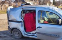 На Дніпропетровщині росіяни з дрона атакували людей в авто 