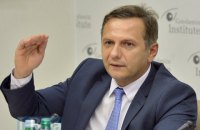 Устенко призвал резать расходы госбюджета, "насколько это возможно"