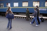 Колесников обещает упростить покупку билетов на поезда