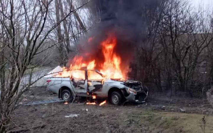 На Запоріжжі російський дрон атакував цивільне авто, загинула людина