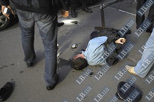 В центре Киева вооруженный милиционер пытался совершить ограбление