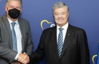 Порошенко встретился в Брюсселе с генсеком ЕНП 