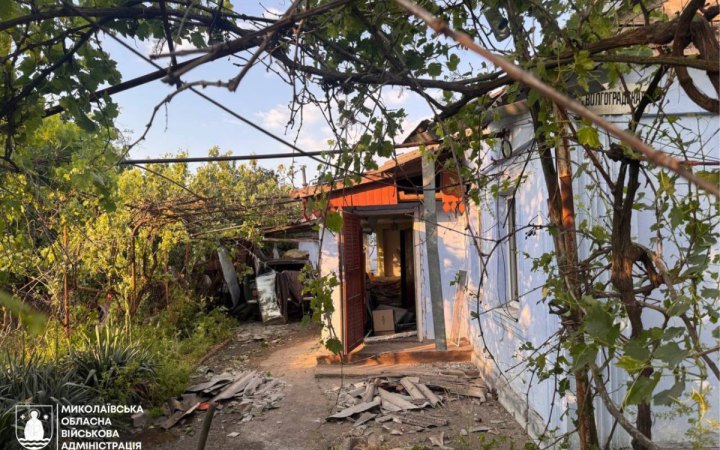 У Миколаєві через російські удари постраждали двоє цивільних