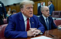 Суд оштрафував Трампа на $9000 через порушення заборони на дописи у соцмережі