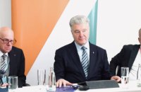 Порошенко окреслив у Берліні передумови перемоги над Росією 