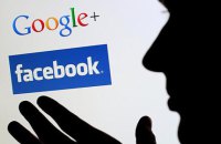 Центр протидії дезінформації та Debunk моніторитимуть блокування іноземців за публікації про війну в Україні