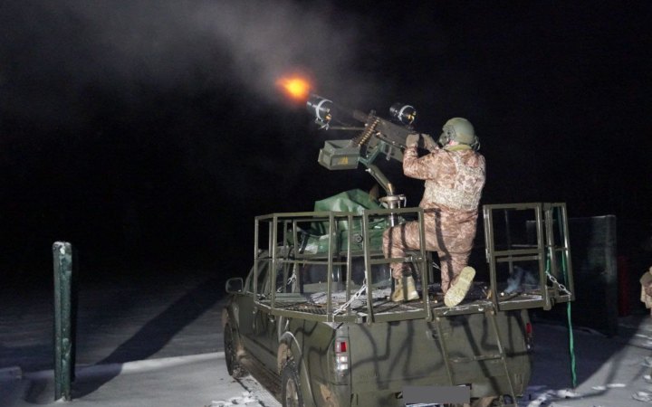 Росія вночі запустила по території України 20 "шахедів" та три балістичні ракети