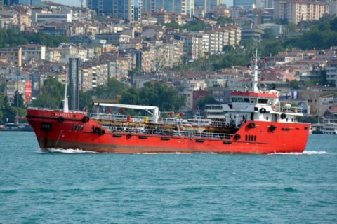Трьом підліткам з Африки загрожує 30 років за викрадення судна в Середземному морі
