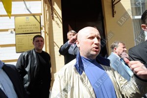 Турчинов собирает брифинг