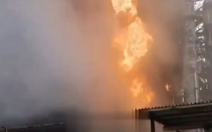 Дрони СБУ атакували одразу три заводи в Самарській області, – джерело