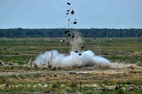 У Марьинки взорвалось арторудие: 2 военных погибли, 5 ранены