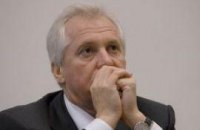 Медведько не оставят на второй срок