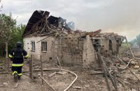 Головне за ніч та ранок неділі, 14 червня: атака на Дніпро, майже 230 боєзіткнень, ураження нафтобази в Рибінську 