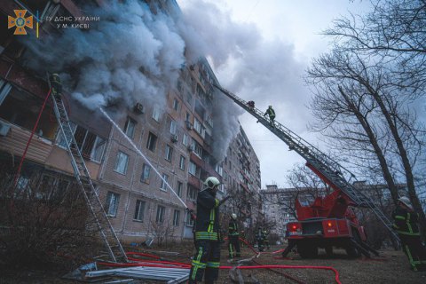 "Украинский свидетель" опубликовал видео последствий артобстрела Оболонского района Киева
