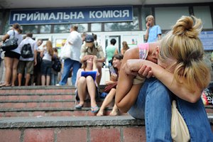 Чи вигідно державі оплачувати вищу освіту?