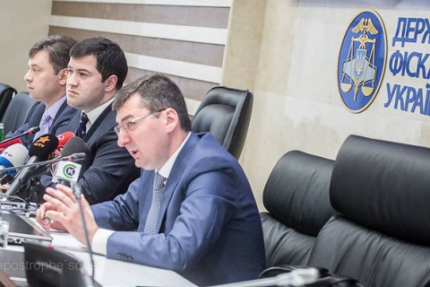 Глава ГФС отобрал у своего зама руководство таможней