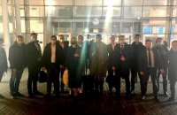 Более двадцати "слуг народа" вылетели в Ивано-Франковскую область для контроля подсчета голосов 