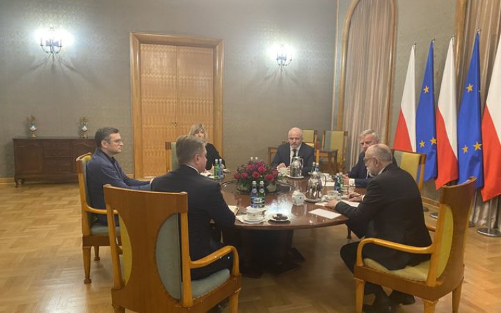 Дмитро Кулеба зустрівся із польськими політиками та обговорив ситуацію на кордоні 
