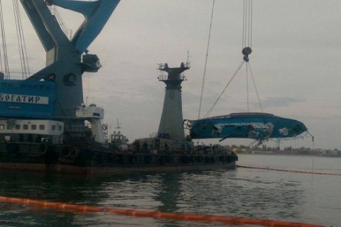 Пять человек остаются пропавшими без вести после крушения "Иволги"