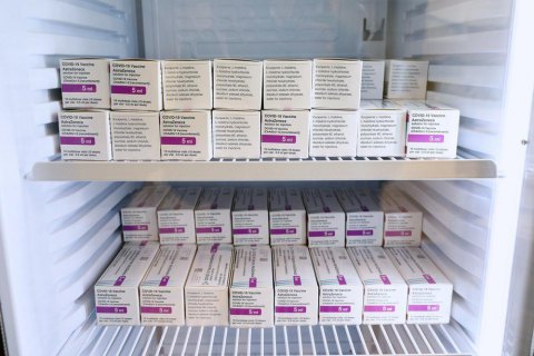 На Львовщине утилизируют около 40 тысяч доз вакцины от COVID-19 