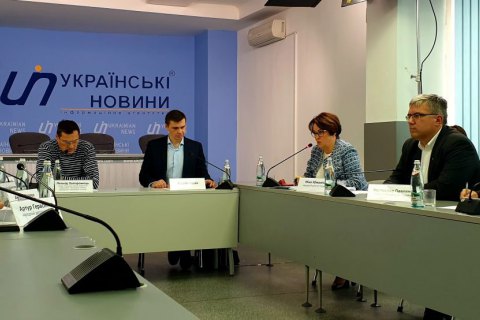 "Евросолидарность" выступила против законов о кассовых аппаратах