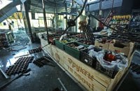 Унаслідок удару по супермаркету у Чернігові у лікарях перебувають 12 людей