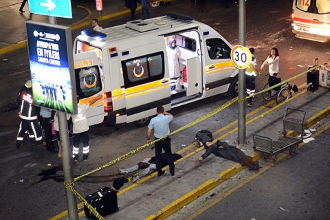 Опознаны 27 погибших в стамбульском аэропорту