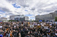 В Берлине задержали около 100 участников антирасистской демонстрации