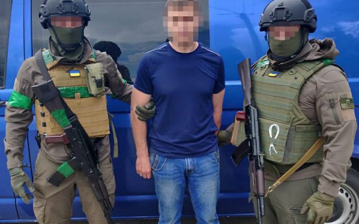 ​У Харкові судитимуть правоохоронця, який здавав окупантам дані про ЗСУ 