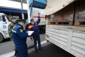 На Донбасс заехал 24-й гумконвой из России