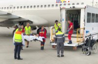 МОЗ: 28 постраждалих українців вивезли до лікарень Європи